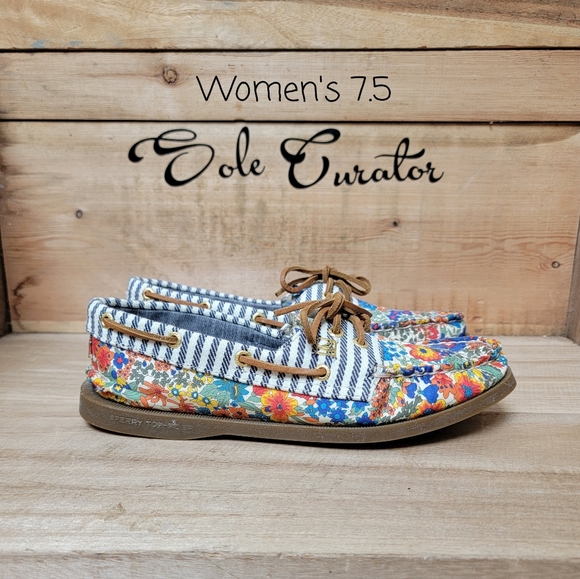 🆕️ Wmns Sperry Floral Liberty Boat Shoes - Picture 1 of 6